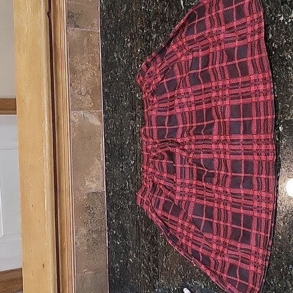 JOE B Medium Red Plaid Elastic Waistband Mini Skirt Faux Zipper Pockets - Picture 3 of 5